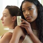 Matte-Sun-Stick-Mugwort-Camelia-SPF-50-PA-_Beauty-of-Joseon_47922793-28517608849573